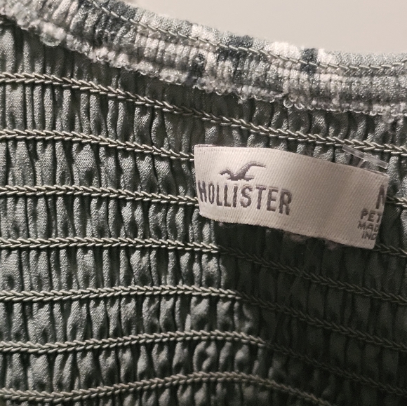 Hollister Sofia Side-Smocked Midi Dress COLOR: GREEN FLORAL SIZE: M Petite - Picture 7 of 8